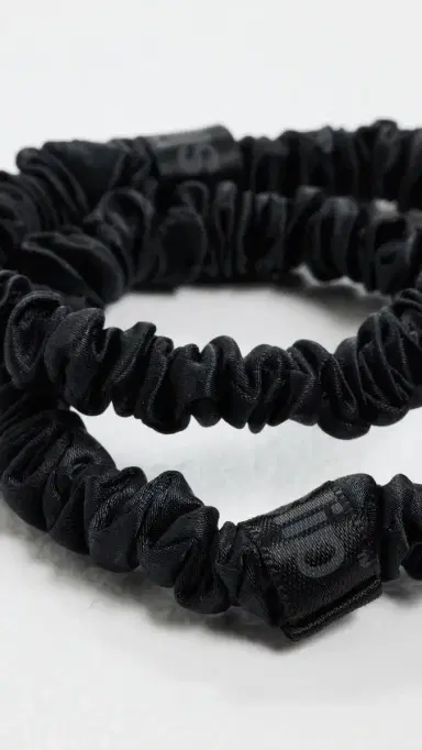 Slip Skinny Silk Scrunchies Set of 4 Black One Size | Thumbnail 4