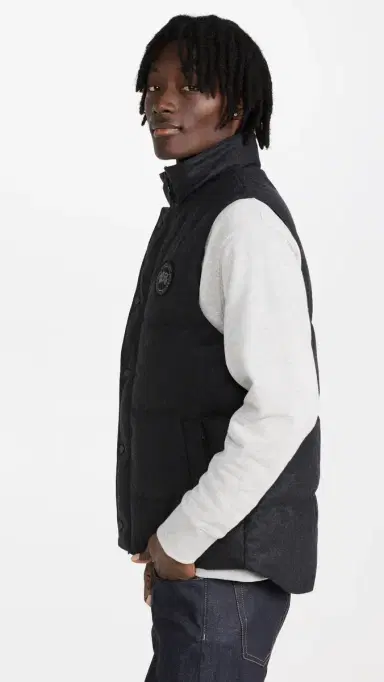 Canada Goose Garson Wool Vest Carbon el | Thumbnail 4 Canada Goose Garson Wool Vest Carbon el | Thumbnail 4