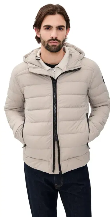 Canada Goose Crofton Hoody Enduraluxe Limestone | Thumbnail 1 Canada Goose Crofton Hoody Enduraluxe Limestone | Thumbnail 1