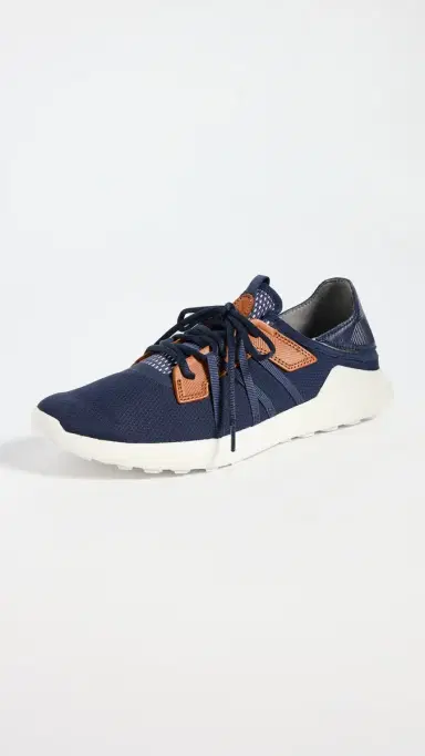 OluKai Manele Golf Sneakers | Thumbnail 2