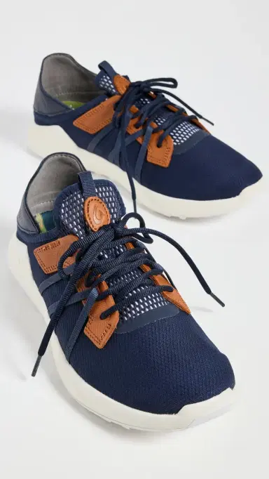 OluKai Manele Golf Sneakers | Thumbnail 4