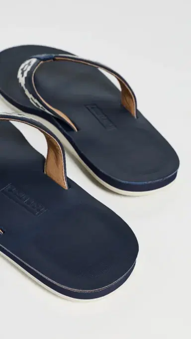 Hari Mari Fields Camino Flip Flops Navy 9 | Thumbnail 3 Hari Mari Fields Camino Flip Flops Navy 9 | Thumbnail 3