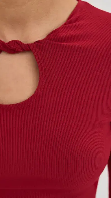 LE BOP Bisou Top Crimson | Thumbnail 6 LE BOP Bisou Top Crimson | Thumbnail 6