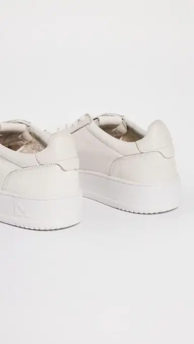 Autry Medalist Low Leather Sneakers | Thumbnail 3