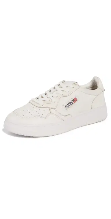 Autry Medalist Low Leather Sneakers | Thumbnail 1