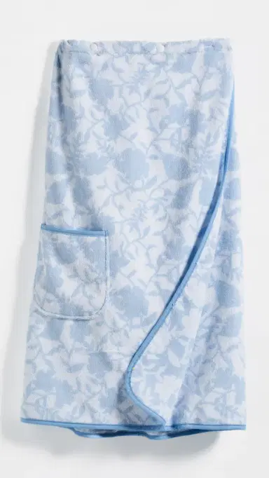 Weezie Bath Towel Wrap French Blue Floral M/L | Thumbnail 2 Weezie Bath Towel Wrap French Blue Floral M/L | Thumbnail 2
