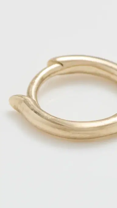 Zoë Chicco 14k Gold Small Hinge Huggie Hoops Yellow Gold One Size | Thumbnail 5