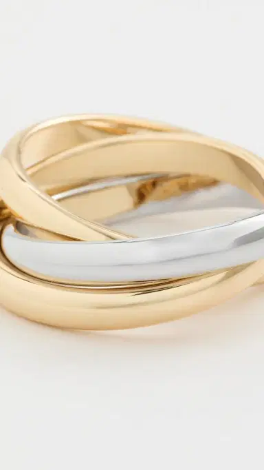 Shashi Vera Ring | Thumbnail 5
