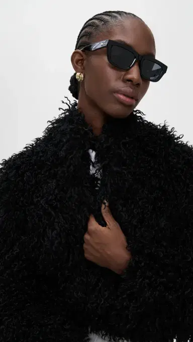 Le Specs Le Castle Sunglasses Black One Size | Thumbnail 3 Le Specs Le Castle Sunglasses Black One Size | Thumbnail 3