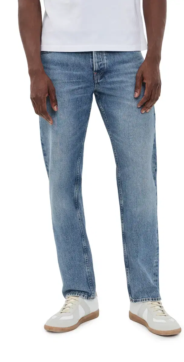 The Straight Jeans Vanguard