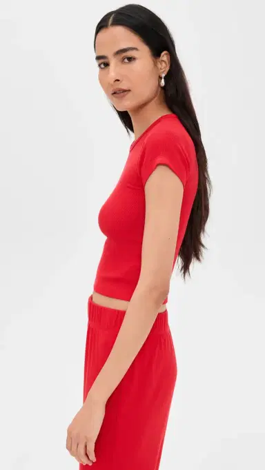 Éterne hort leeve Baby Tee Rouge | Thumbnail 4