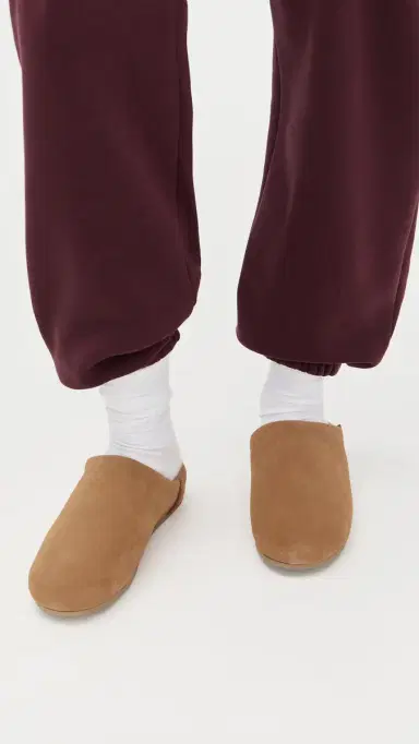 UGG Elea Slip-Ons Chestnut 8 | Thumbnail 3 UGG Elea Slip-Ons Chestnut 8 | Thumbnail 3