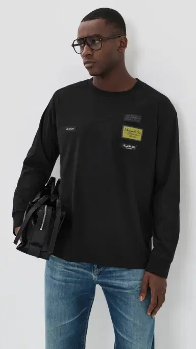 MM6 Maison Margiela Long Sleeve ogo Top Black | Thumbnail 2 MM6 Maison Margiela Long Sleeve ogo Top Black | Thumbnail 2