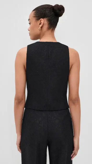 L'Agence Kino Bonded Lace Vest Black | Thumbnail 3 L'Agence Kino Bonded Lace Vest Black | Thumbnail 3