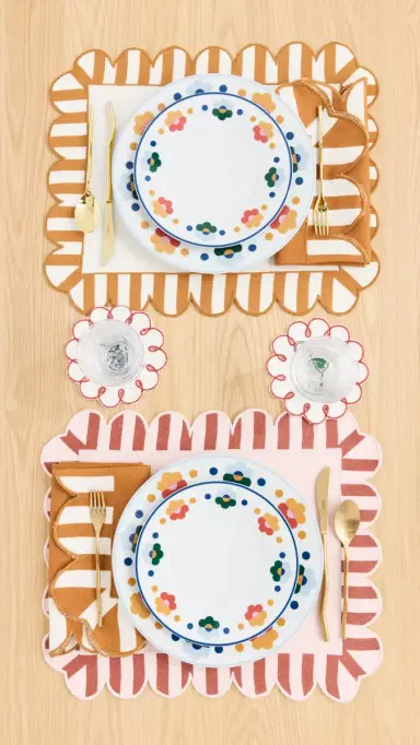 Misette Scalloped Stripe Napkins Set of 4 | Thumbnail 3 Misette Scalloped Stripe Napkins Set of 4 | Thumbnail 3