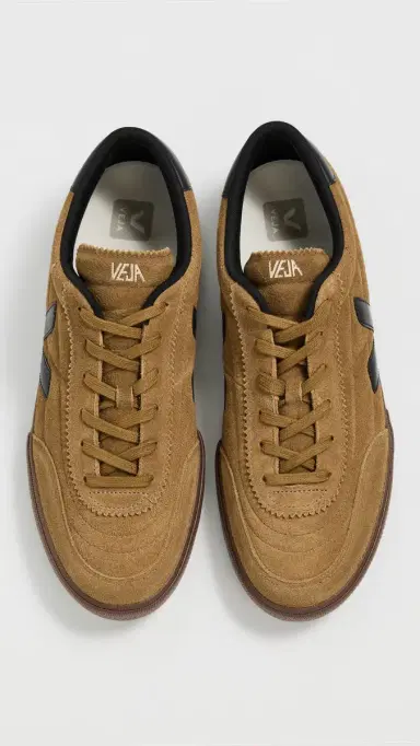 Veja Panenka Sneakers | Thumbnail 4