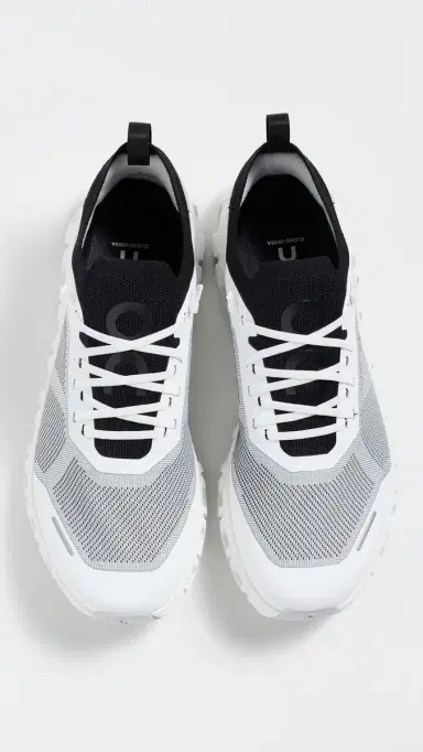 ON Cloud 6 Versa Sneakers White/Black 6 | Thumbnail 5