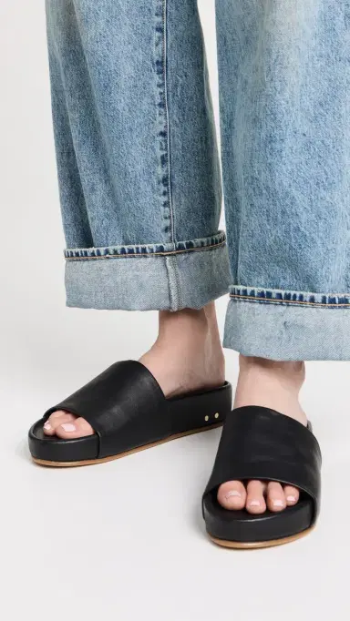beek Pelican Sandals Black/Black 8 | Thumbnail 3 beek Pelican Sandals Black/Black 8 | Thumbnail 3