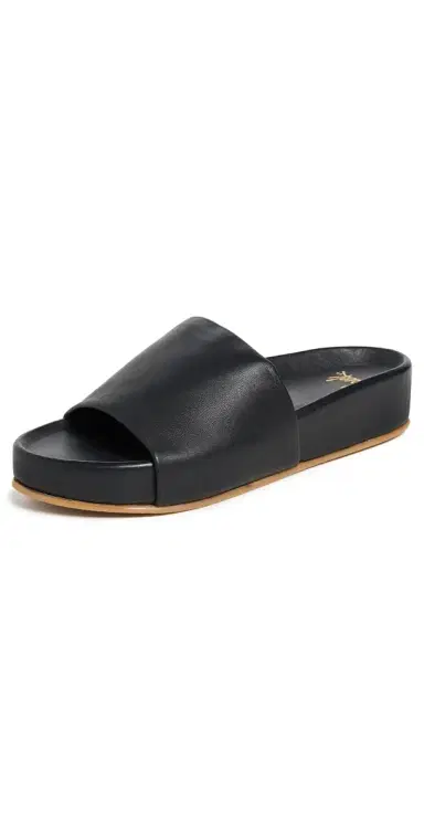 beek Pelican Sandals Black/Black 8 | Thumbnail 1 beek Pelican Sandals Black/Black 8 | Thumbnail 1