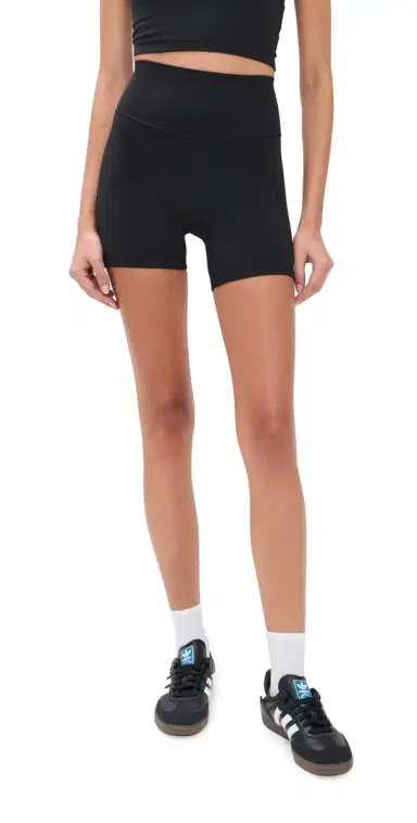 adidas All Me 5Inch Short eggings Black | Thumbnail 1