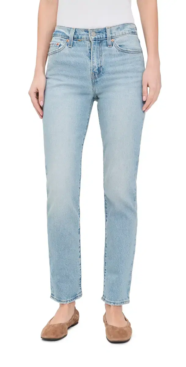 Levi's Wedgie Slim Jeans First In Line