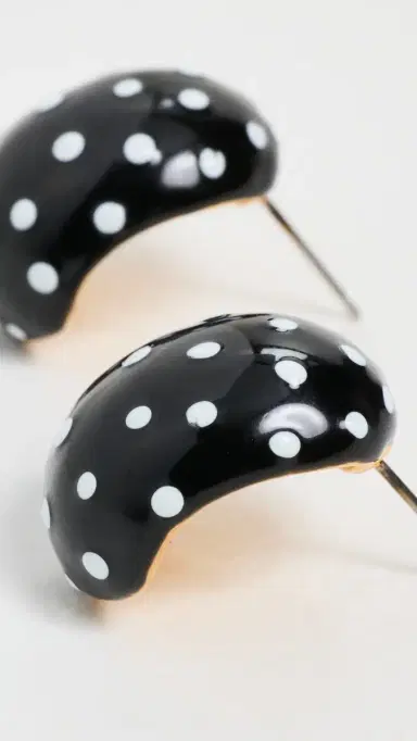 KENNETH JAY LANE Domed Hoop Earrings Black/ White One Size | Thumbnail 4