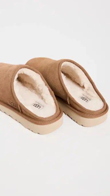 UGG Classic Slip-On Slippers | Thumbnail 5 UGG Classic Slip-On Slippers | Thumbnail 5