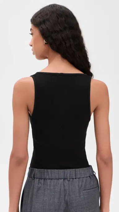 ALL THREE Claire V-Tank Black | Thumbnail 3 ALL THREE Claire V-Tank Black | Thumbnail 3