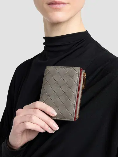 Bottega Veneta Women's Intrecciato Leather Bifold Wallet | Thumbnail 2