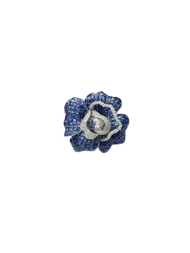 12.25ct Diamond Sapphire 18K Gold Rose Cocktail Ring