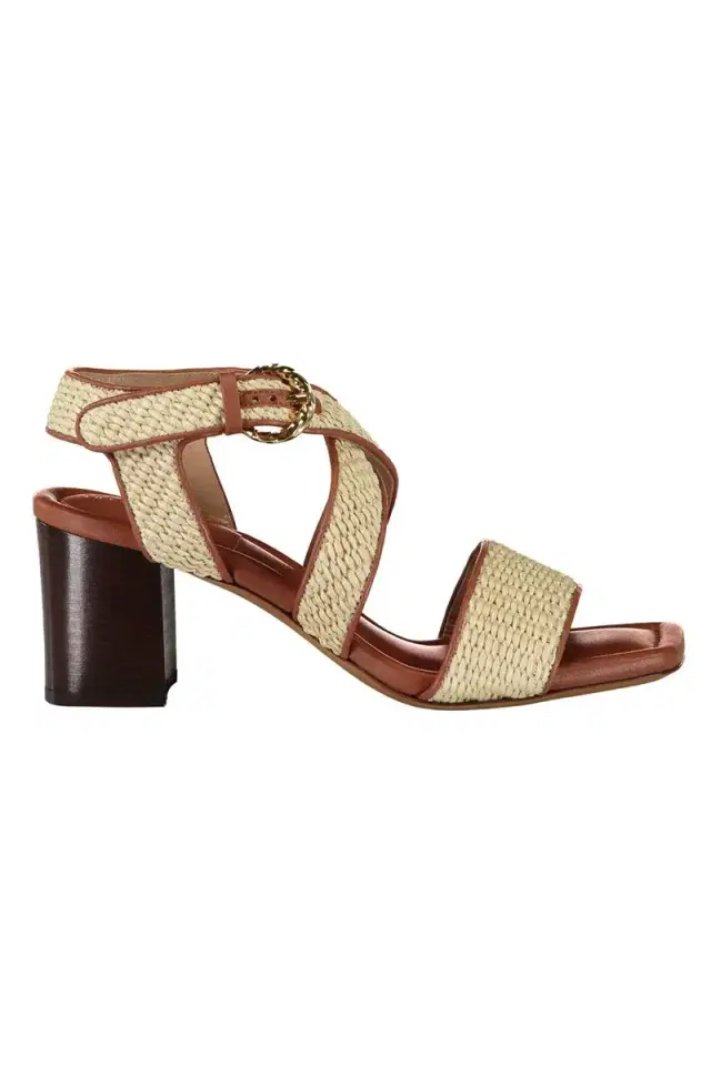 Evona Mid Heel