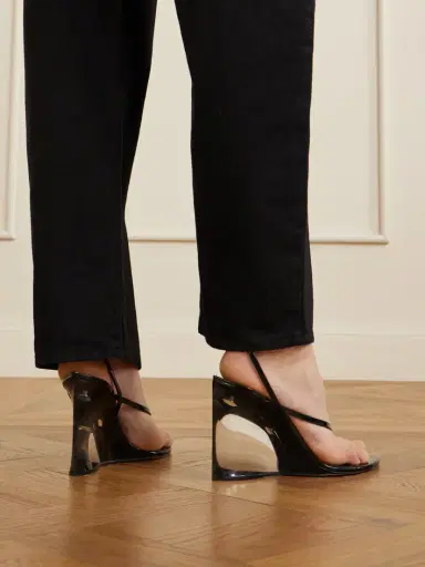 Alaïa Tong 90 Patent-leather Wedge Sandals | Thumbnail 2
