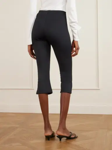 The Park Allison Capri Scuba Pants | Thumbnail 4