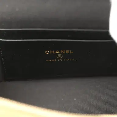 Chanel Chanel Coco Base Top Handle Long Vanity Case with Chain Brown Suede and Black Shiny Lambskin Antique Gold Hardware | Thumbnail 9