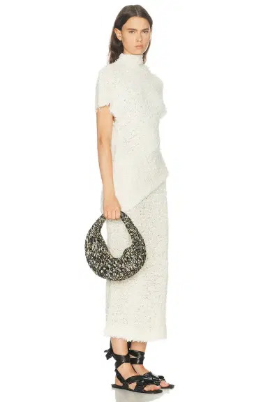 Khaite Olivia Medium Raffia Hobo Bag | Thumbnail 2 Khaite Olivia Medium Raffia Hobo Bag | Thumbnail 2