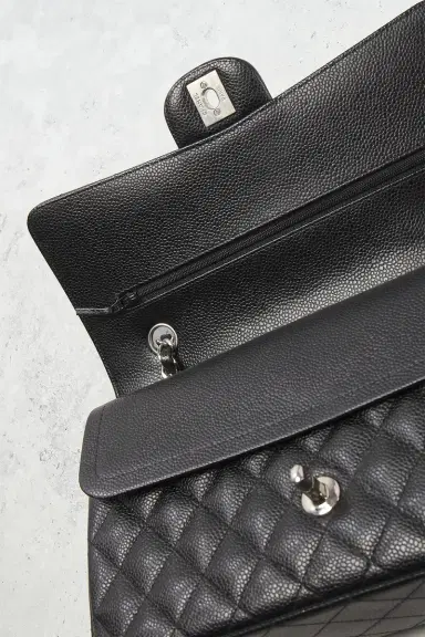 Chanel Chanel Caviar Medium Classic Double Flap Bag | Thumbnail 7 Chanel Chanel Caviar Medium Classic Double Flap Bag | Thumbnail 7