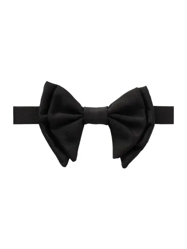 Pre-Tied Silk and Cotton-Blend Twill Bow-Tie - Men