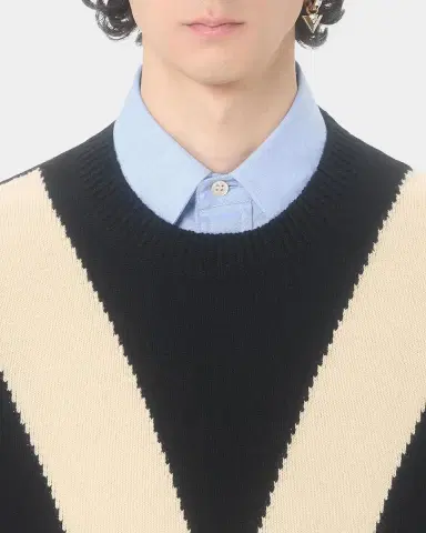 Valentino Garavani Men's Wool Inlaid V Crewneck Sweater | Thumbnail 5 Valentino Garavani Men's Wool Inlaid V Crewneck Sweater | Thumbnail 5