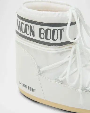 Moon Boot Icon Low Nylon Snow Boots | Thumbnail 2 Moon Boot Icon Low Nylon Snow Boots | Thumbnail 2