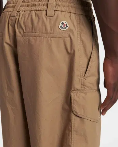 Moncler Men's Drawstring Cargo Shorts | Thumbnail 5