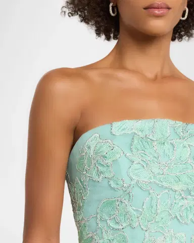 Reem Acra Floral Metallic Raffia Embroidered Tulle Strapless Gown | Thumbnail 5 Reem Acra Floral Metallic Raffia Embroidered Tulle Strapless Gown | Thumbnail 5
