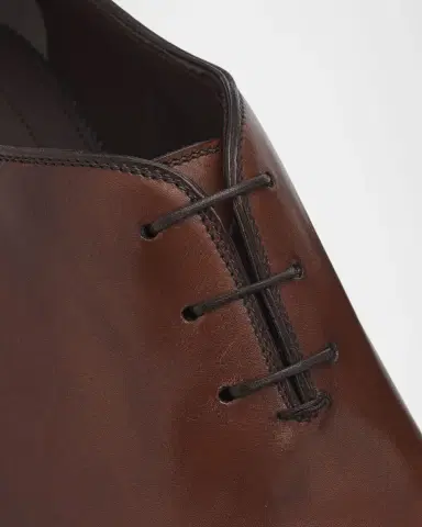 Tom Ford Men's Wholecut Leather Oxford Shoes | Thumbnail 3