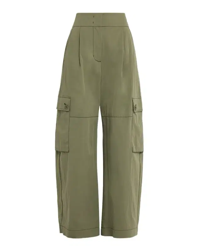 Barrel-Leg Gabardine Cargo Pants