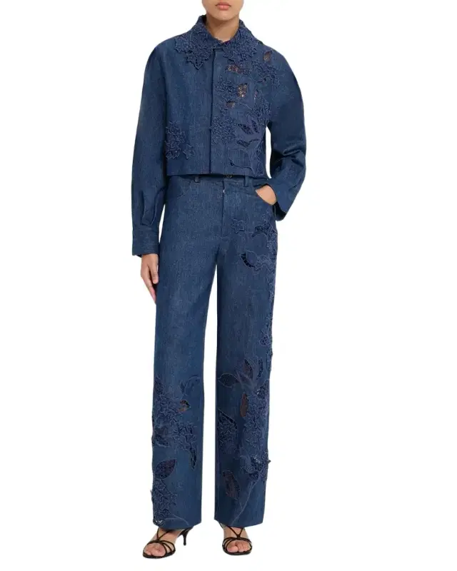Porcelain Flowers Embroidered Denim Straight-Leg Jeans