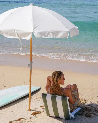SUNNYLiFE Luxe Beach Umbrella | Thumbnail 1 SUNNYLiFE Luxe Beach Umbrella | Thumbnail 1