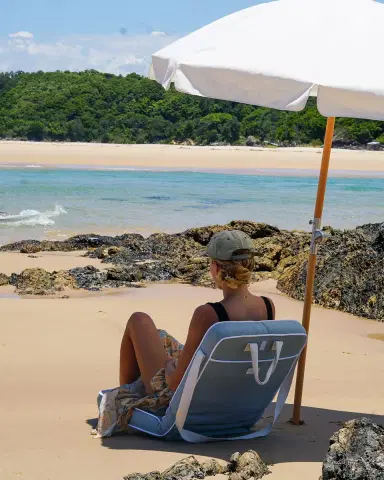 Sunnylife Take Anywhere Folding Chair | Thumbnail 2