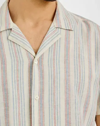 Rails Men's Short-Sleeve Amalfi Shirt in Stripes | Thumbnail 5