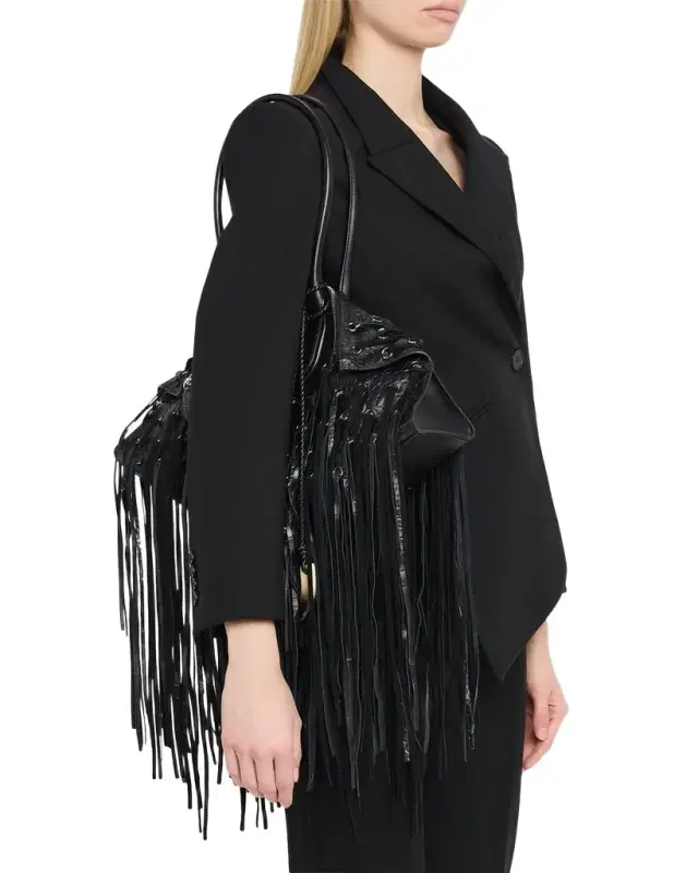 Manta Fringed Croc-Embossed Leather Shoulder Bag