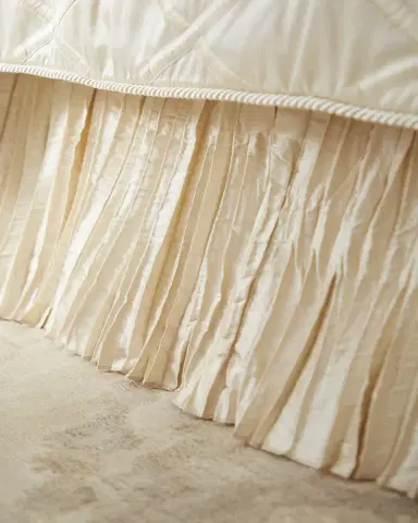 Austin Horn Collection Catherine's Palace Dust Skirt, Queen | Thumbnail 2