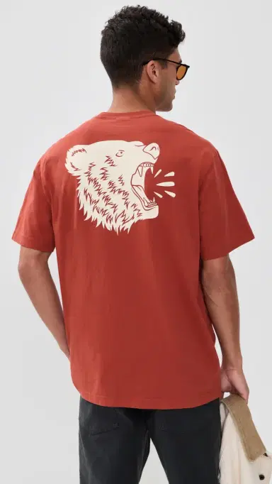 Filson Short Sleeve Bear Graphic Tee Chili Oil | Thumbnail 3 Filson Short Sleeve Bear Graphic Tee Chili Oil | Thumbnail 3